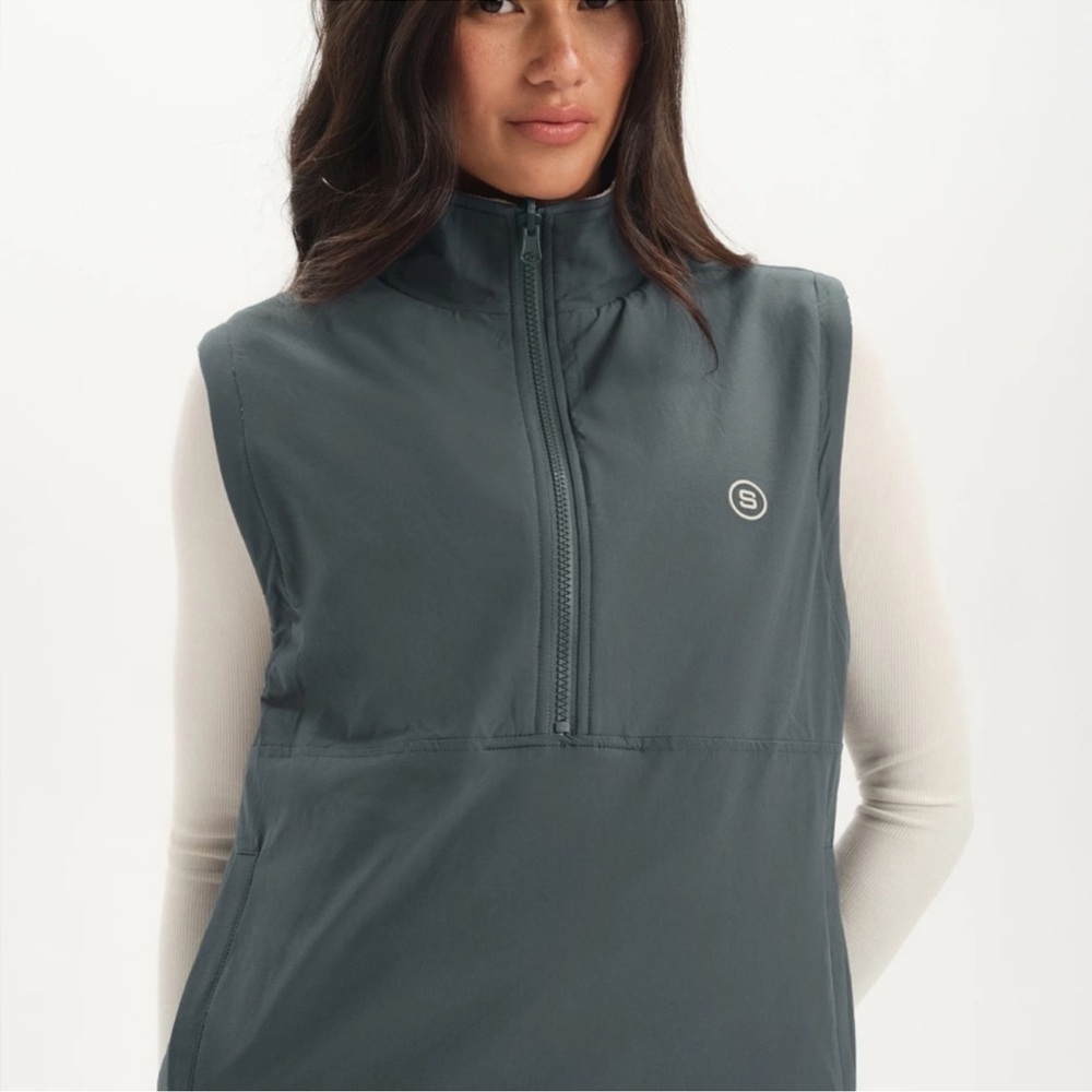 Set Active Micro Fleece/Nylon Duet Reversible Vest